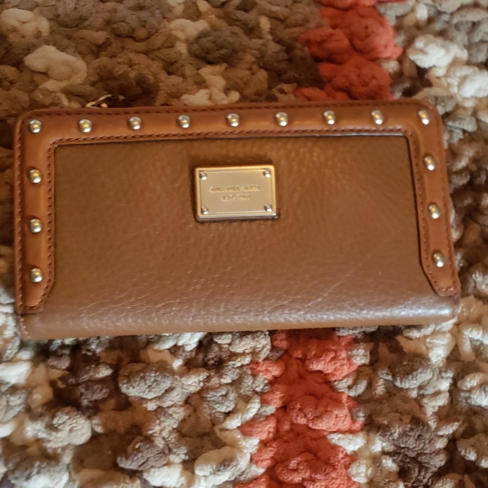 Michael Kors wallet